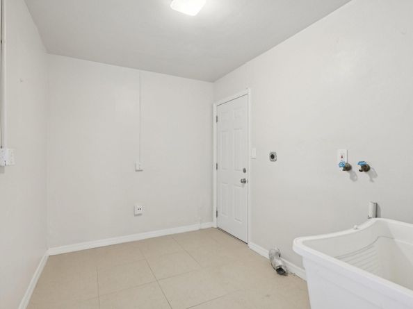 58 SW 12th Ave, Boca Raton FL 33486
