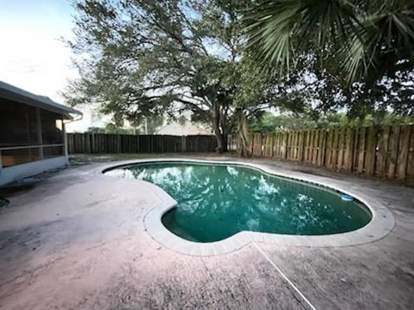 58 SW 12th Ave, Boca Raton FL 33486