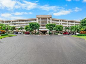 535 Oaks Dr 508, Pompano Beach FL 33069