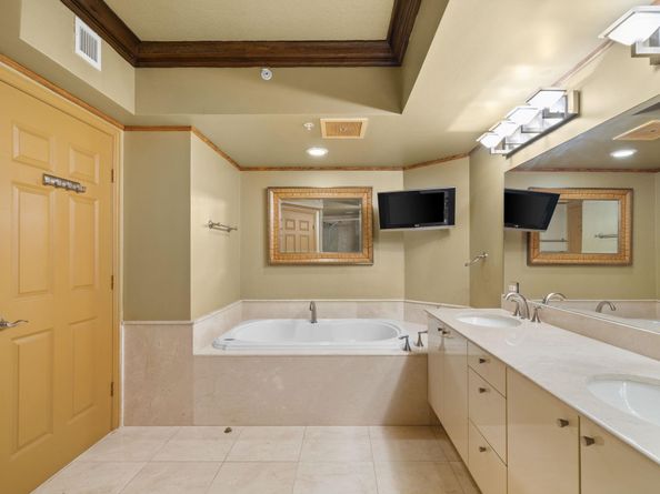 411 N New River Dr 2905, Fort Lauderdale FL 33301