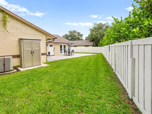 1672 Hawthorne Place, Wellington FL 33414