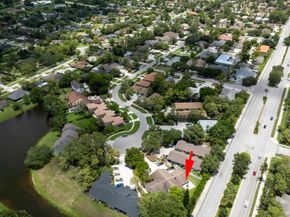 1672 Hawthorne Place, Wellington FL 33414