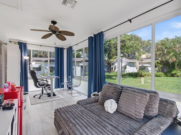 2520 SW Natura Boulevard, Deerfield Beach FL 33441