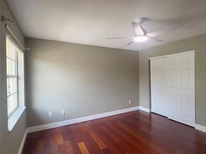 1423 SW 158th Ave, Pembroke Pines FL 33027