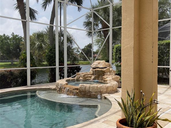 1423 SW 158th Ave, Pembroke Pines FL 33027