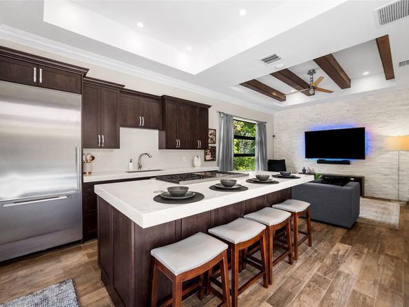 7544 NW 47th Dr, Coral Springs FL 33067