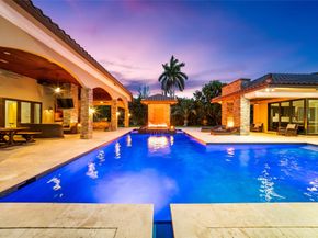 7544 NW 47th Dr, Coral Springs FL 33067