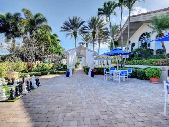 2374 NW 23rd Road, Boca Raton FL 33434