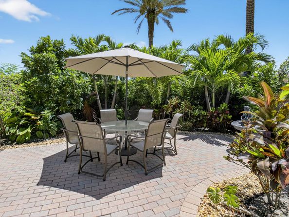 2374 NW 23rd Road, Boca Raton FL 33434