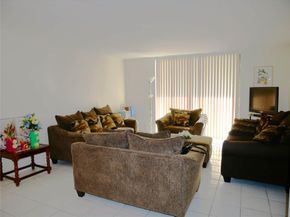 3485 Environ Blvd 409, Lauderhill FL 33319