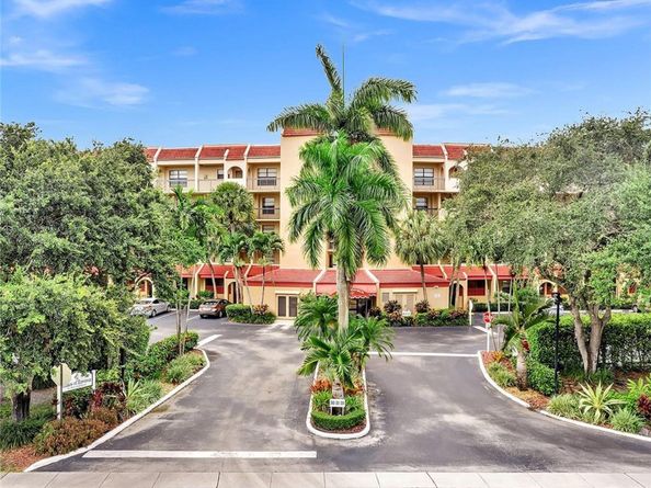 3485 Environ Blvd 409, Lauderhill FL 33319