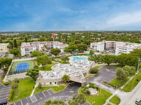 4270 NW 40th Street 105, Lauderdale Lakes FL 33319
