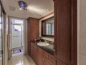 4270 NW 40th Street 105, Lauderdale Lakes FL 33319