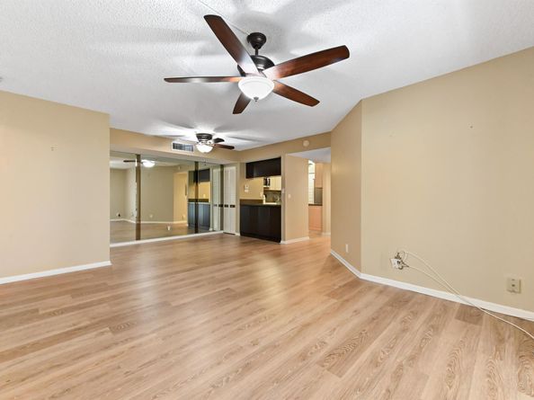15445 Lakes Of Delray Boulevard 105, Delray Beach FL 33484
