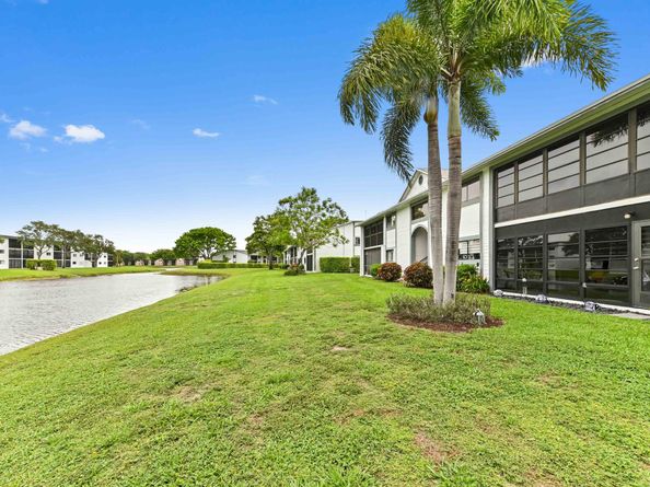15445 Lakes Of Delray Boulevard 105, Delray Beach FL 33484