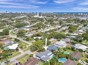 2050 NE 53rd St, Fort Lauderdale FL 33308