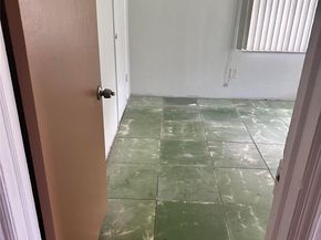 3238 NW 50th St, Miami FL 33142