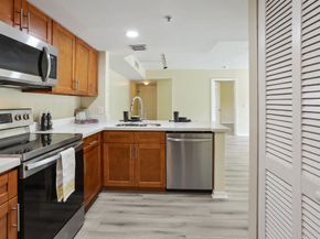 5051 Wiles Rd 201, Coconut Creek FL 33073