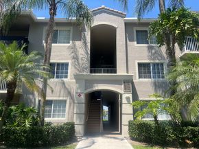 5051 Wiles Rd 201, Coconut Creek FL 33073