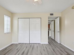 5051 Wiles Rd 201, Coconut Creek FL 33073
