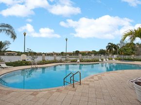 5051 Wiles Rd 201, Coconut Creek FL 33073