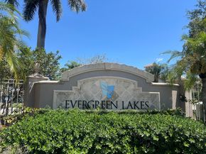 5051 Wiles Rd 201, Coconut Creek FL 33073