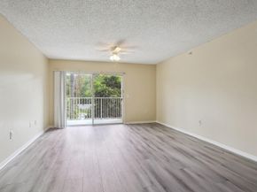 5051 Wiles Rd 201, Coconut Creek FL 33073