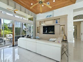 147 Thatch Palm Cove, Boca Raton FL 33432