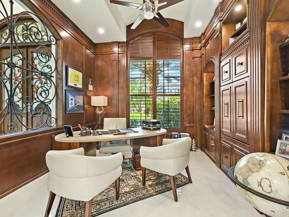 147 Thatch Palm Cove, Boca Raton FL 33432
