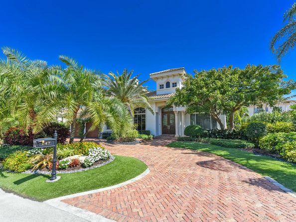 147 Thatch Palm Cove, Boca Raton FL 33432