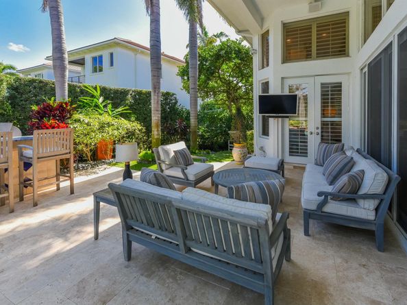 147 Thatch Palm Cove, Boca Raton FL 33432