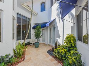 147 Thatch Palm Cove, Boca Raton FL 33432