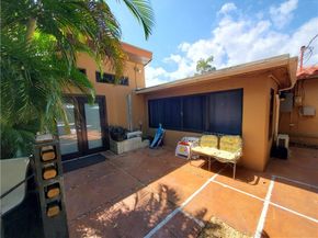 300 S Riverside Dr, Pompano Beach FL 33062