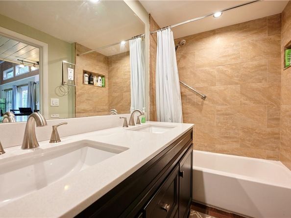 300 S Riverside Dr, Pompano Beach FL 33062