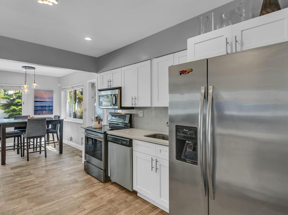 341 NE 49th Street, Oakland Park FL 33334