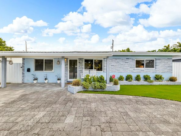 341 NE 49th Street, Oakland Park FL 33334
