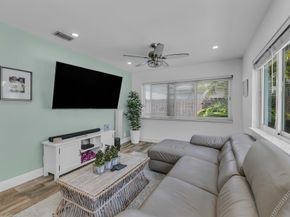 341 NE 49th Street, Oakland Park FL 33334