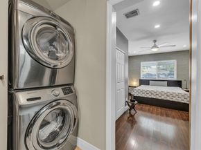 341 NE 49th Street, Oakland Park FL 33334