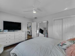341 NE 49th Street, Oakland Park FL 33334