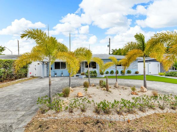 341 NE 49th Street, Oakland Park FL 33334