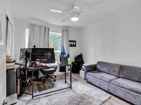 315 S 57th Ave, Hollywood FL 33023