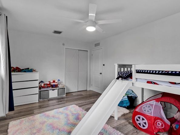 315 S 57th Ave, Hollywood FL 33023