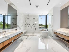 4460 NE 31st Avenue, Lighthouse Point FL 33064