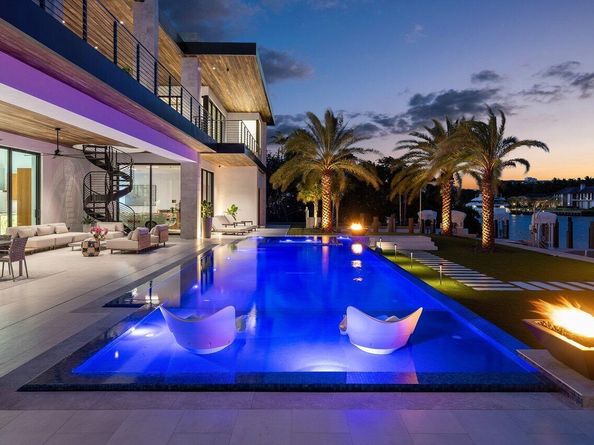 4460 NE 31st Avenue, Lighthouse Point FL 33064