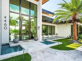 4460 NE 31st Avenue, Lighthouse Point FL 33064