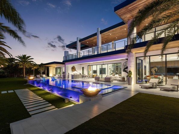 4460 NE 31st Avenue, Lighthouse Point FL 33064