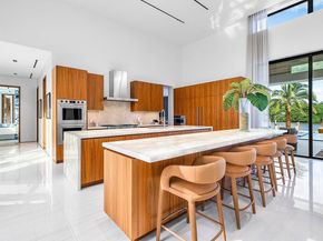 4460 NE 31st Avenue, Lighthouse Point FL 33064