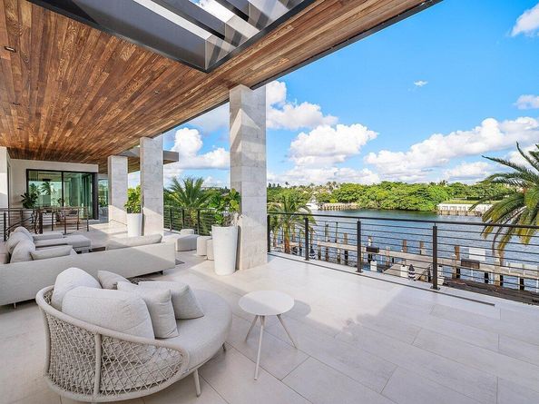 4460 NE 31st Avenue, Lighthouse Point FL 33064