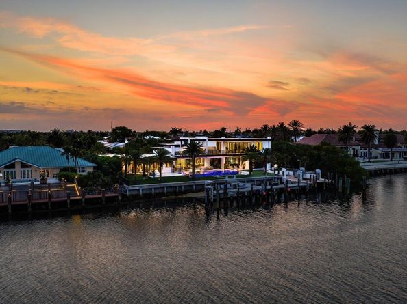 4460 NE 31st Avenue, Lighthouse Point FL 33064