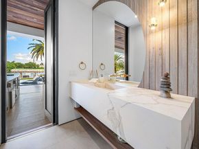 4460 NE 31st Avenue, Lighthouse Point FL 33064